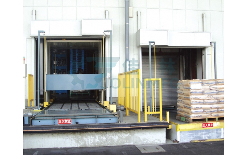 垂直提升機(jī)