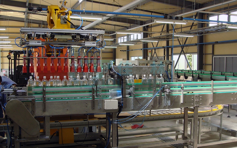 自動(dòng)裝箱機(jī)器人